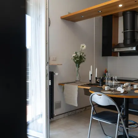 Apartment V.le Della Repubblica Bilocale Vicino Al Mare. Pietra Ligure